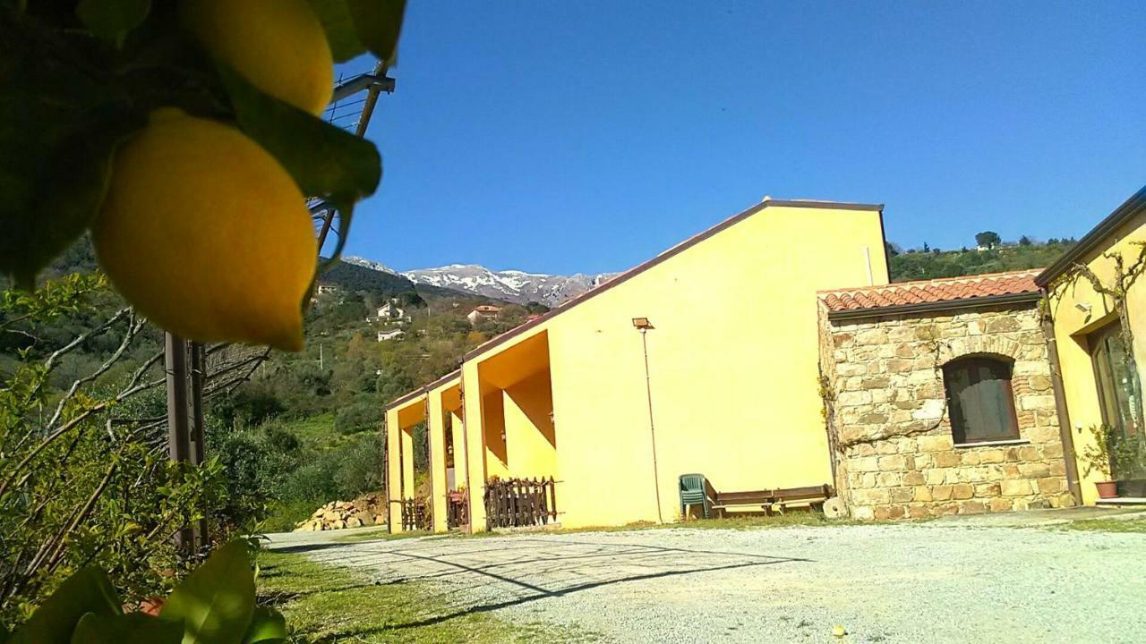 Villaggio Dei Balocchi Castelbuono  Eksteriør bilde